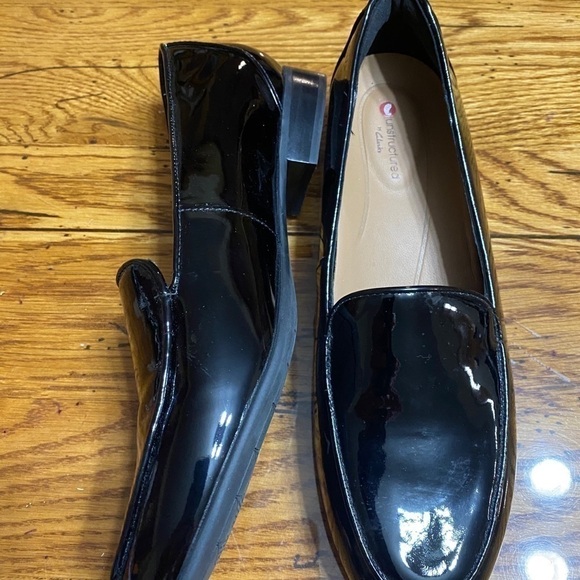 clarks Unstructured Leather Shiny Black Si… - Picture 3 of 7
